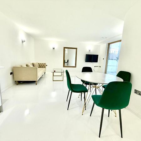 Leeds Train Station City Centre Villa Style Flat Exterior photo